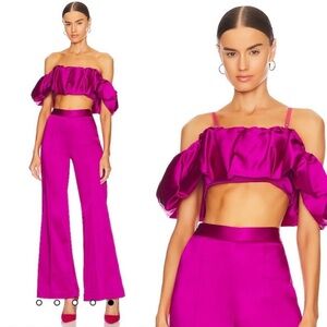 NWT Jonathan Simkhai Leonora Bubble Off Shoulder
Top in Bougainvillea Size 4